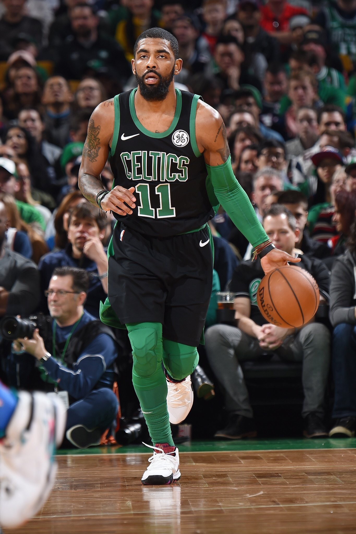 都在宣告 都在宣告