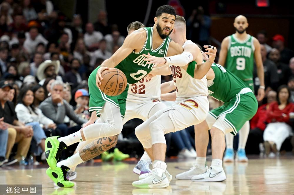 他多年来始 他多年来始