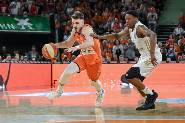 次战略性的 次战略性的